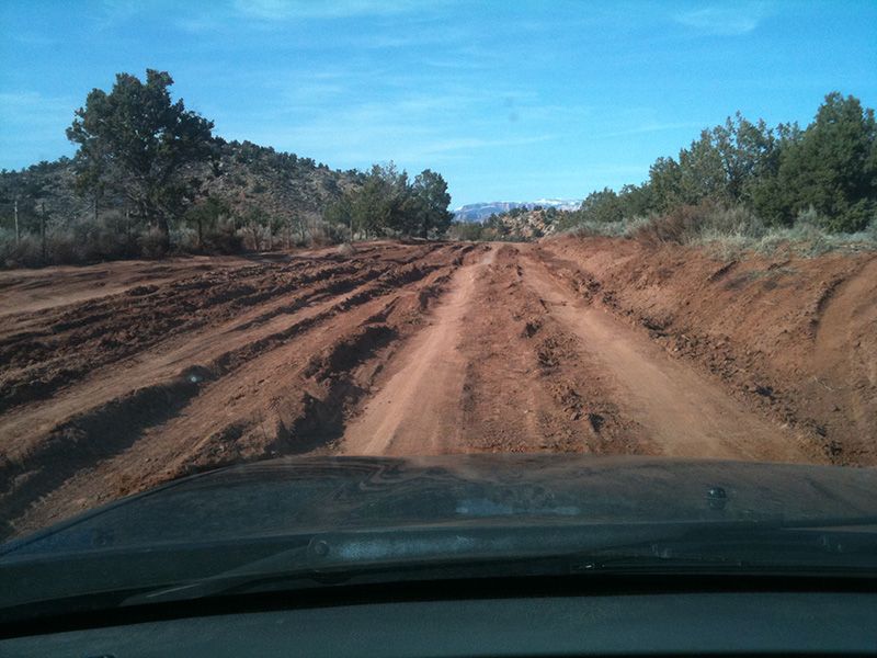 Rutted dirt road on the way to Smithsonian Butte.